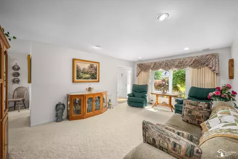 Living - 6579 Centennial, Temperance, MI 48182 photo 3 of 3