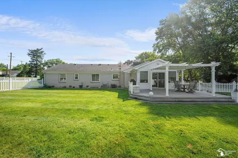 Exterior - 6579 Centennial, Temperance, MI 48182 photo 8 of 12