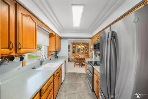 Kitchen - 6579 Centennial, Temperance, MI 48182 photo 1 of 2