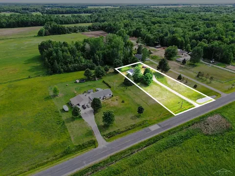 View/Area - 2424 E Shaffer, Midland, MI 48642 photo 7 of 7