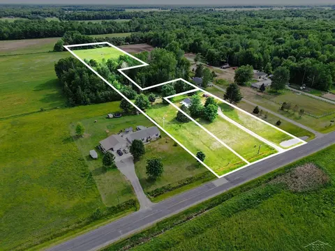 View/Area - 2424 E Shaffer, Midland, MI 48642 photo 5 of 7