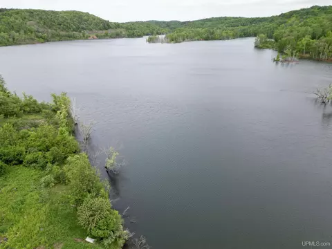 View/Area - 747 S S Pne, Ishpeming, MI 49849 photo 6 of 7
