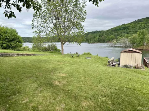 Exterior - 747 S S Pne, Ishpeming, MI 49849 photo 9 of 11
