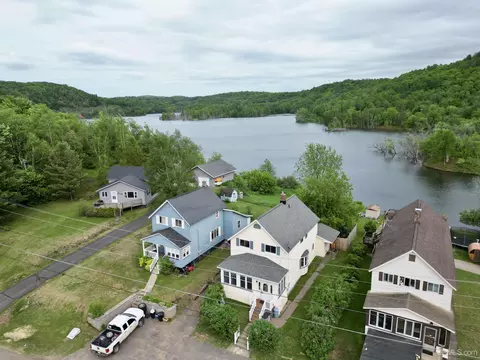 View/Area - 747 S S Pne, Ishpeming, MI 49849 photo 2 of 7