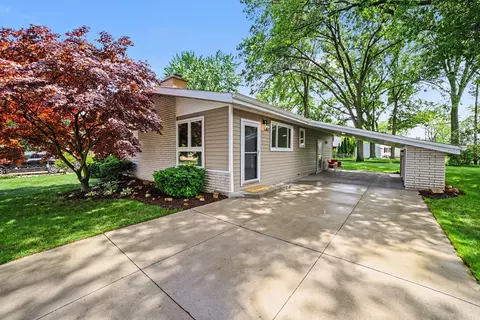 1318 Eastlawn, Midland, MI 48642