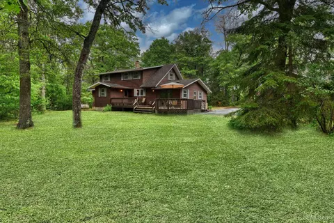 w11711 High Falls Road, Crivitz, WI 54114