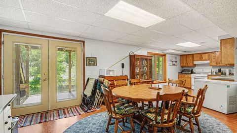 Dining - 4181 Edgewater, Harrison, MI 48625 photo 2 of 2