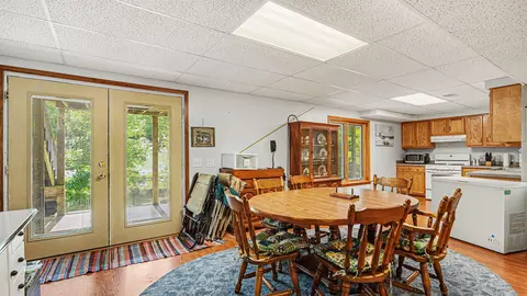 Dining - 4181 Edgewater, Harrison, MI 48625 photo 2 of 2