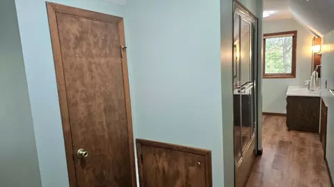 Entry Way - 4751 Appleby, Gladwin, MI 48624 photo 5 of 5