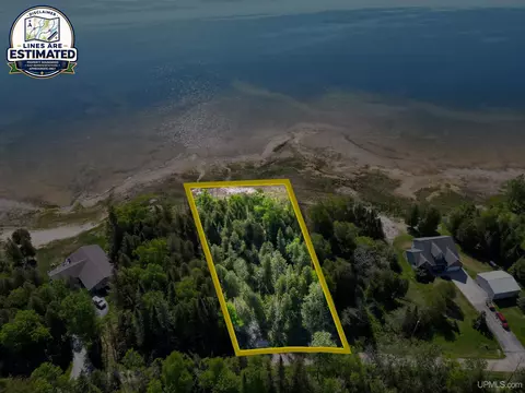 tbd Juniper Aa, Rapid River, MI 49878