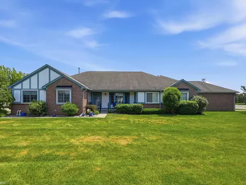 45461 Nottingham #97, Macomb, MI 48044 photo 2