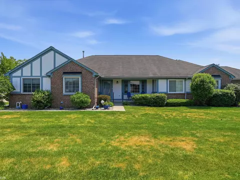 45461 Nottingham #97, Macomb, MI 48044