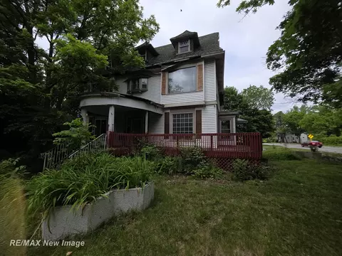 1331 S Jefferson, Saginaw, MI 48601