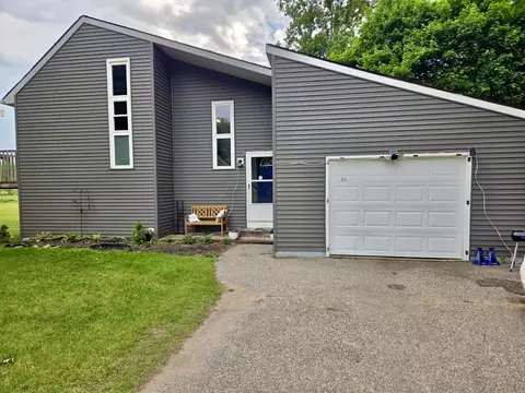 113 Four Sq, Mount Pleasant, MI 48858
