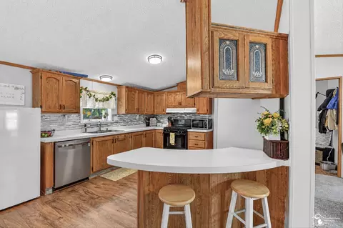 Kitchen - 1070 Cherry, Temperance, MI 48182 photo 6 of 6