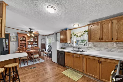 Kitchen - 1070 Cherry, Temperance, MI 48182 photo 2 of 6