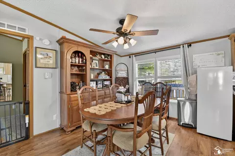 Dining - 1070 Cherry, Temperance, MI 48182 photo 2 of 2