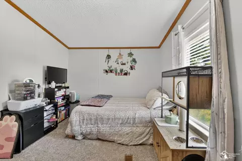 Bedroom - 1070 Cherry, Temperance, MI 48182 photo 4 of 6