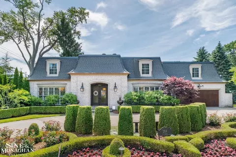 264 Grosse Pointe, Grosse Pointe Farms, MI 48236