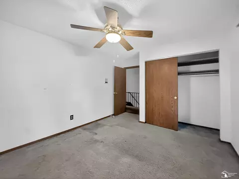 Bedroom - 8008 Fox Run, Temperance, MI 48182 photo 11 of 12