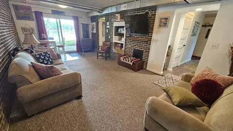 Living - 4966 Prince, Gladwin, MI 48624 photo 5 of 5