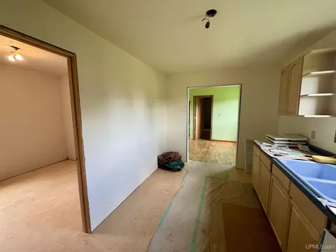 Entry Way - 417 3rd, Alpha, MI 49902 photo 1 of 1