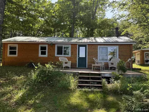 16488 Cc25, Wetmore, MI 49895