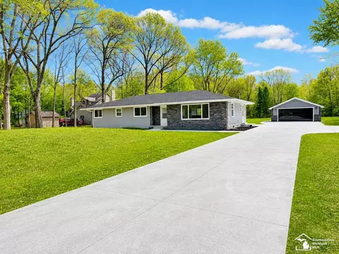 29055 Bredow, Romulus, MI 48174