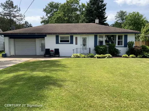 4136 Hackberry, Bridgeport, MI 48722
