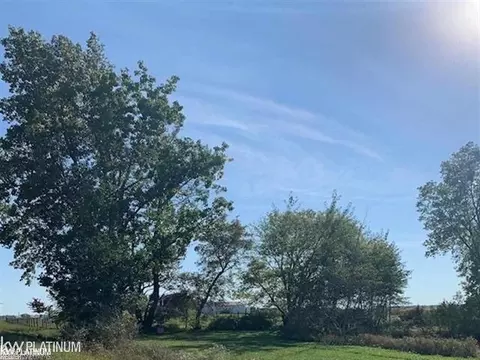 0 Cade, Brown City, MI 48416