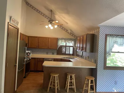 2004 Stoneybrook, Temperance, MI 48182 photo 16