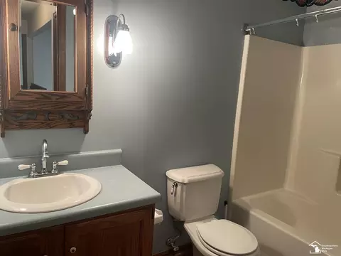 2004 Stoneybrook, Temperance, MI 48182 photo 28
