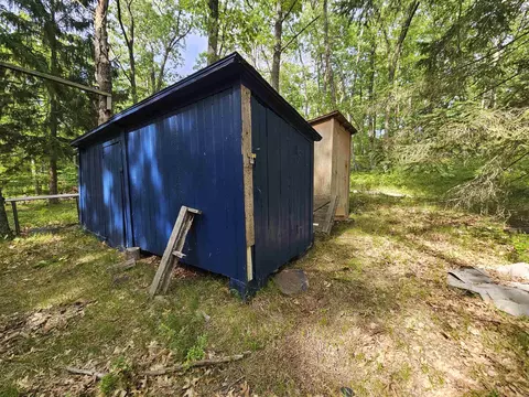 Exterior - 319 Burns, Harrison, MI 48625 photo 6 of 12