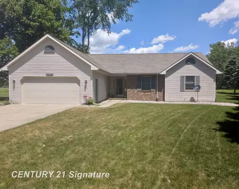 1249 E Oakdale, Freeland, MI 48623