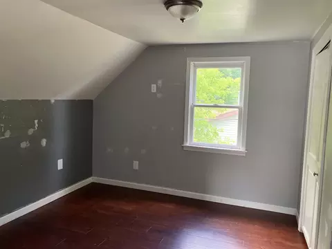 Bedroom - 210 Sherman, Gladwin, MI 48624 photo 4 of 4