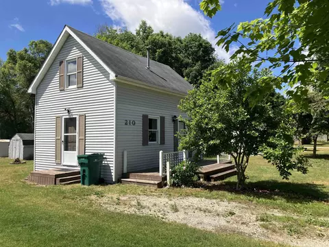210 Sherman, Gladwin, MI 48624