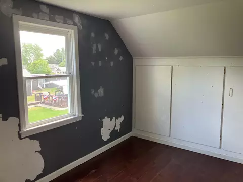 Bedroom - 210 Sherman, Gladwin, MI 48624 photo 1 of 4