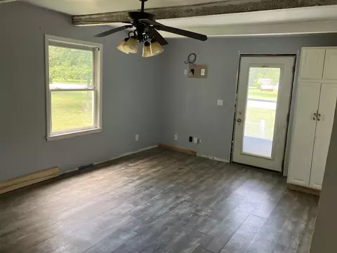Living - 210 Sherman, Gladwin, MI 48624 photo 2 of 2