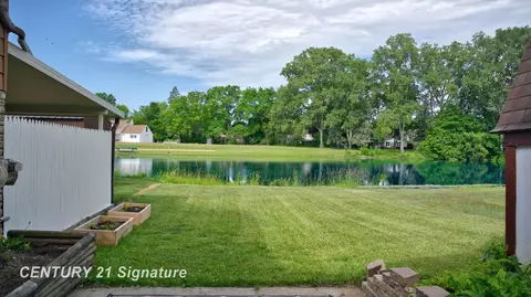 Exterior - 5317 Vineyard, Flushing, MI 48433 photo 2 of 5