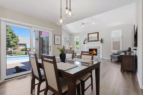 Dining - 20547 Windham, Macomb, MI 48044 photo 1 of 3