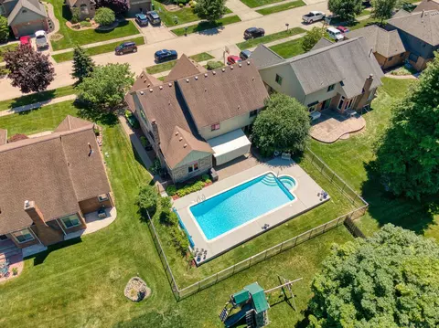 View/Area - 20547 Windham, Macomb, MI 48044 photo 4 of 5