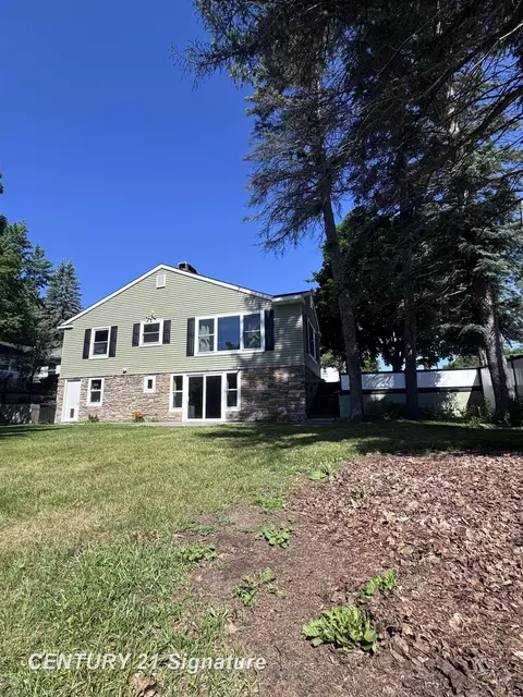 Exterior - 200 S Fifth, Roscommon, MI 48653 photo 9 of 17