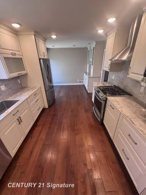 Kitchen - 200 S Fifth, Roscommon, MI 48653 photo 3 of 7