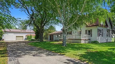 4250 Dickerson, Akron, MI 48701