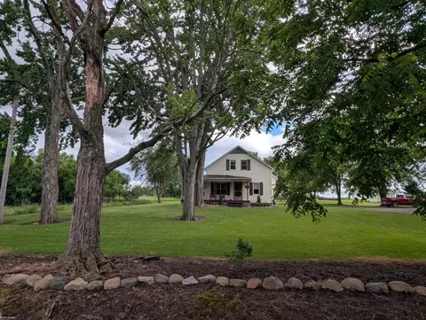 33700 Pratt, Richmond, MI 48062