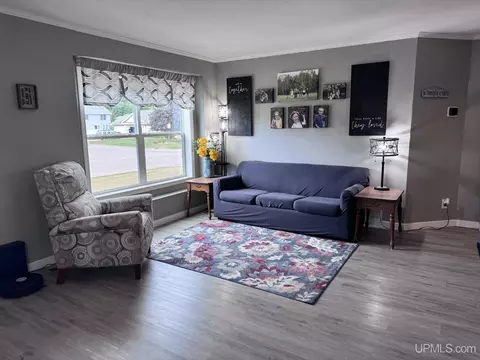 Living - 1685 Ellsworth, Ishpeming, MI 49849 photo 2 of 4