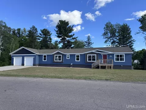 1685 Ellsworth, Ishpeming, MI 49849