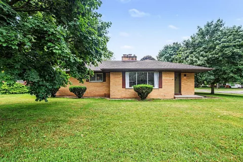 5205 Faircrest, Saginaw, MI 48638