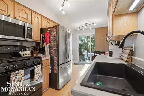 Kitchen - 935 Brown, Saint Clair, MI 48079 photo 1 of 5