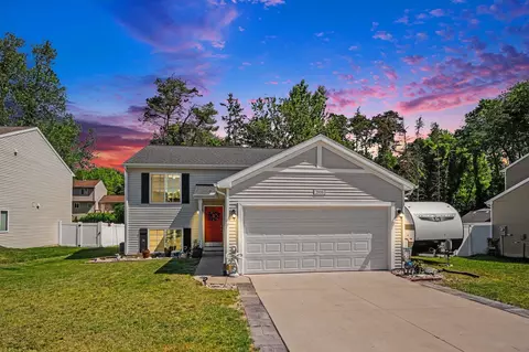 2006 Hillside, Greenville, MI 48838